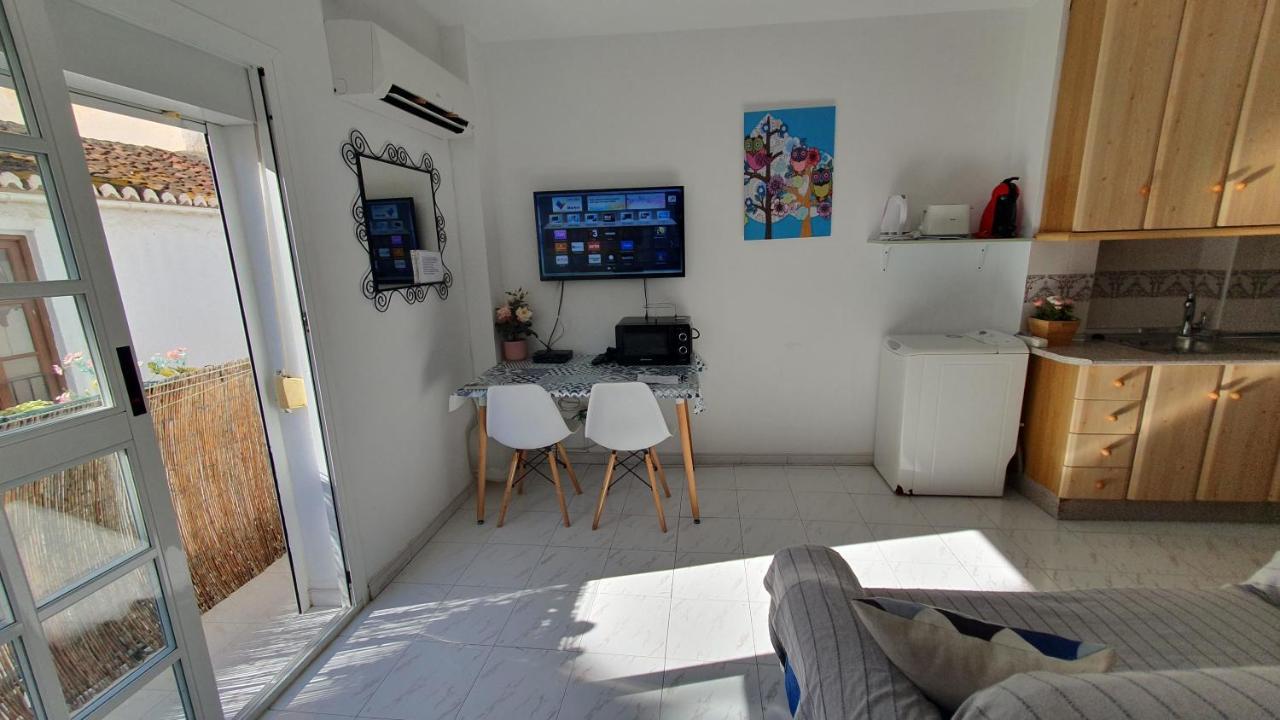 Apartamentos Eduardo Rico نيرخا المظهر الخارجي الصورة